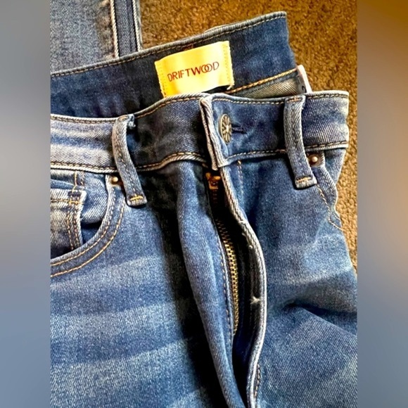 DRIFTWOOD Women’s Kick Flare High Waist Raw Hem ROXY Medium Wash Jeans - Size 29 - Picture 8 of 10